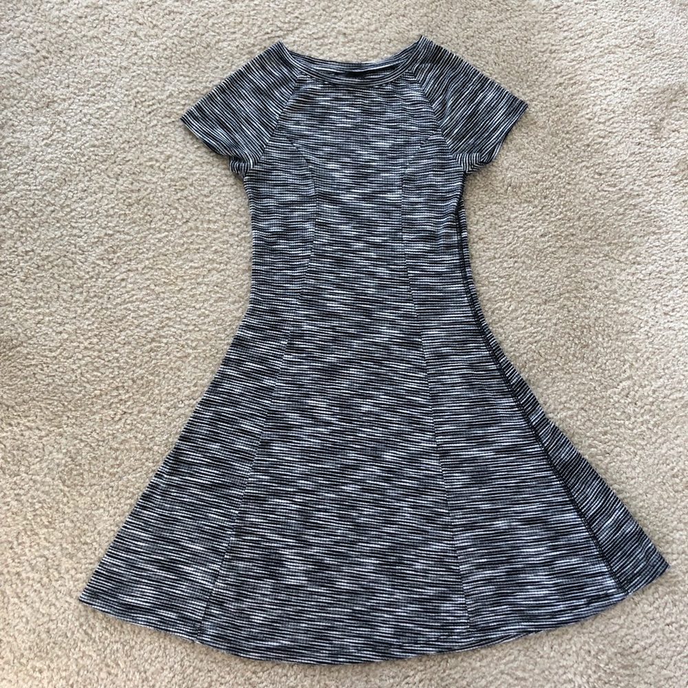 Topshop Fit & Flare Short Sleeve Dress